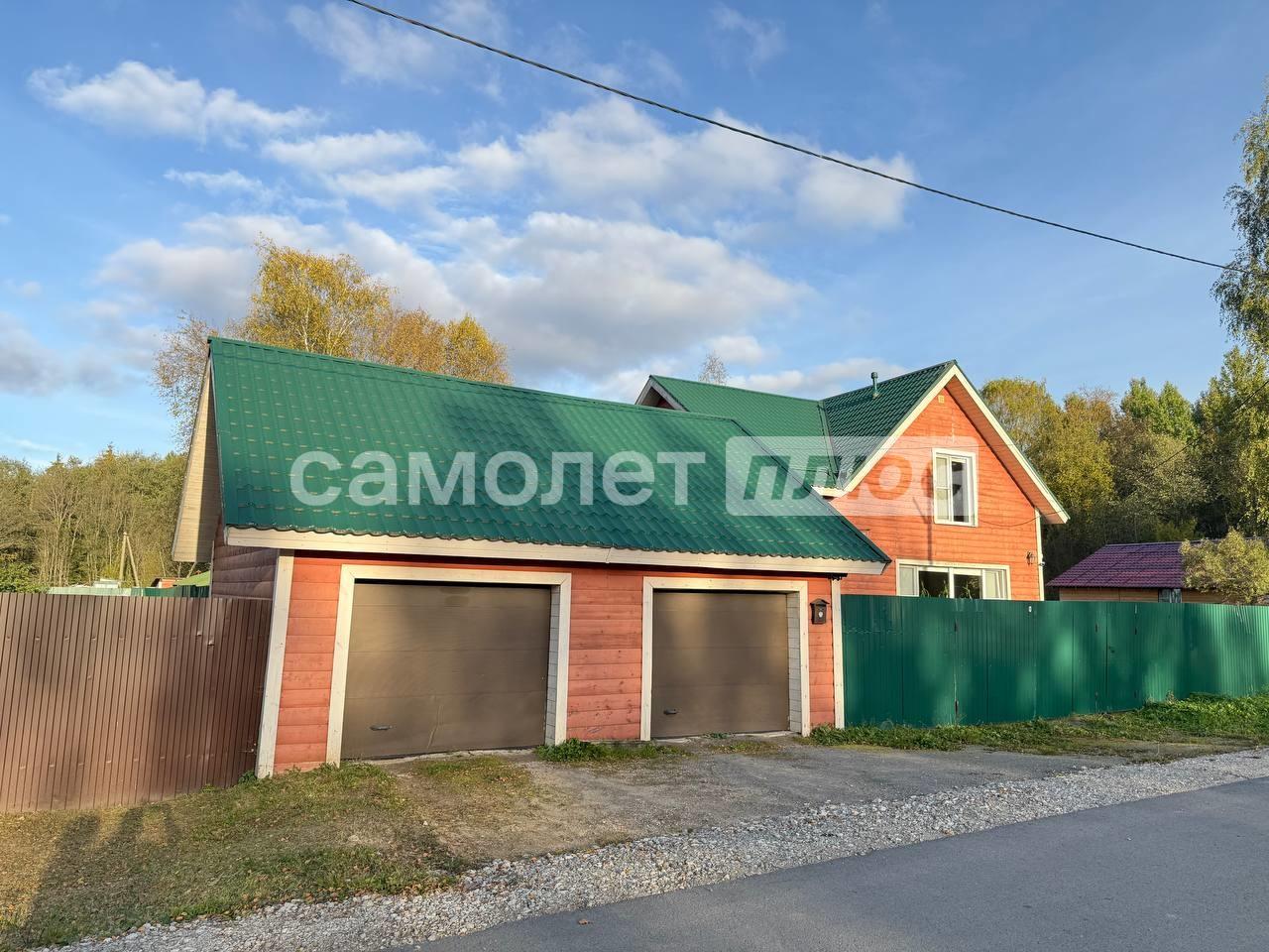Продажа элитной загородной недвижимости в Жарах. Готовый комплекс для отдыха и жизни! 

Представляем вашему вниманию не просто дом, а готовый комплекс для комфортной загородной жизни и великолепного отдыха всего в 22 км от Череповца. 
Это идеальное предложение для тех, кто ценит простор, безопасност